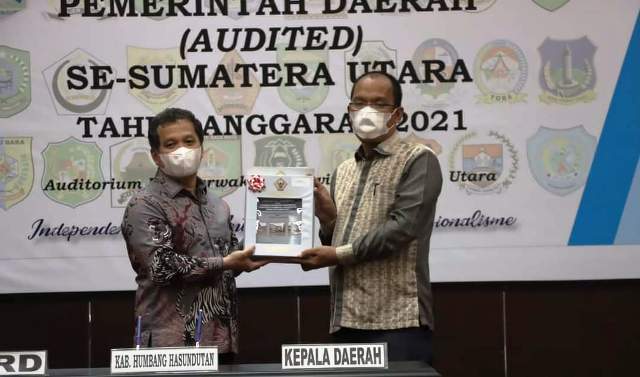 Bupati Humbahas