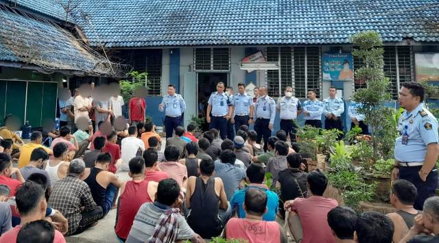 Razia insidentil yang dilakukan pihak Lapas Tebingtinggi.